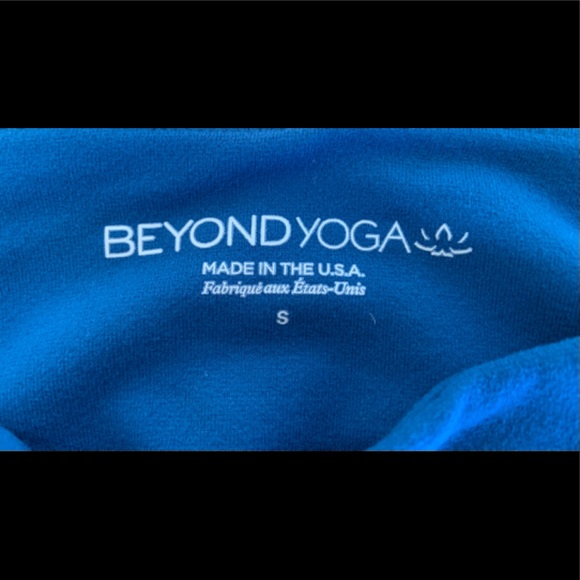 Beyond Yoga Cropped Leggings - Picture 4 of 6